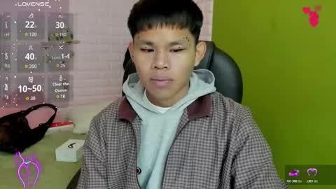 Snapshot of tommy_cherry chatting on 23, 11, 2025 Tommy online show from 23, 11, 2025