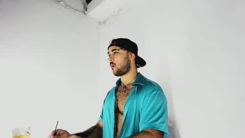 Snapshot of tommy_sccott chatting on 7, 11, 2025 tommy_sccott online show from 7, 11, 2025