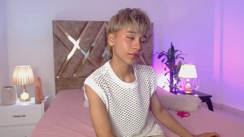 Tommy Foxboy online show from 2, 12, 2024