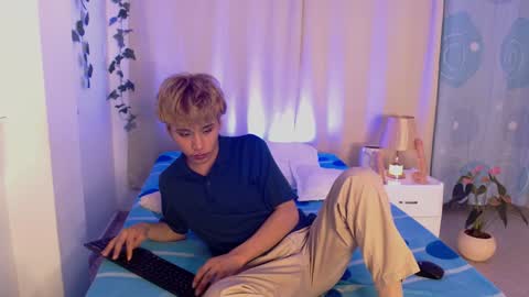 Tommy Foxboy online show from 29, 12, 2024