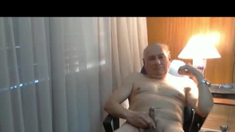 Snapshot of tommylecock chatting on 2, 3, 2025 tommylecock online show from 2, 3, 2025