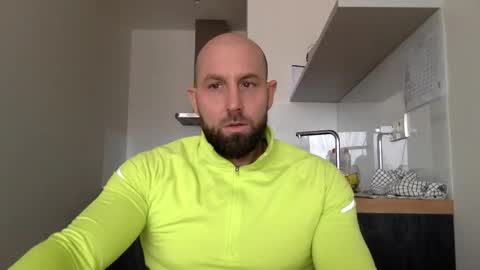 Thomas Fit online show from 6, 12, 2024