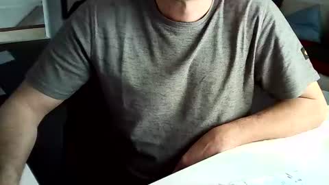 Snapshot of tomtom02029 chatting on 16, 12, 2024 Tom online show from 16, 12, 2024