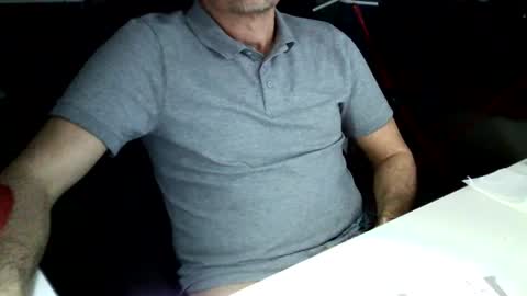 Snapshot of tomtom02029 chatting on 15, 1, 2025 Tom online show from 15, 1, 2025