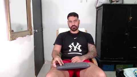 Tomas jhonson online show from 27, 1, 2025