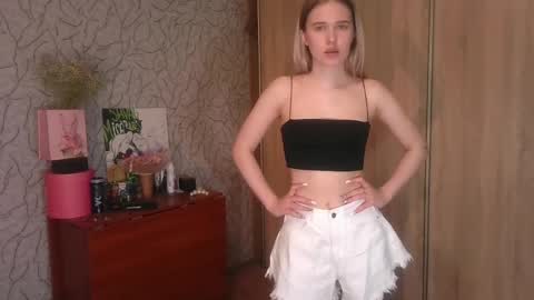 Snapshot of toni_pittmann chatting on 9, 6, 2026 toni_pittmann online show from 9, 6, 2026
