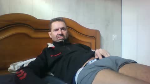 Snapshot of tonio358965 chatting on 27, 10, 2025 tonio358965 online show from 27, 10, 2025