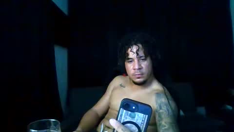 Snapshot of tony19c chatting on 19, 5, 2026 toni online show from 19, 5, 2026