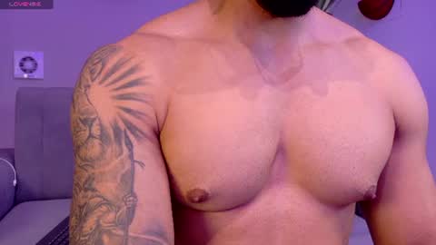 Snapshot of tony_muscle1 chatting on 13, 6, 2026 tony muscle1 online show from 13, 6, 2026