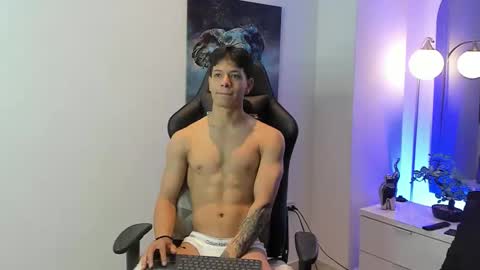 tony_petrov online show from 21, 11, 2025