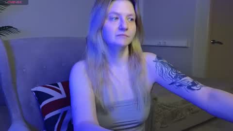 Snapshot of tonyameow chatting on 15, 6, 2026 Tonya online show from 15, 6, 2026