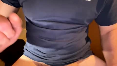 tonymontana202323898991 online show from 15, 4, 2026