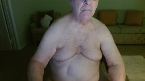 Snapshot of tonysview12000 chatting on 6, 10, 2025 tonysview12000 online show from 6, 10, 2025