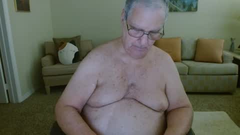 Snapshot of tonysview12000 chatting on 8, 10, 2025 tonysview12000 online show from 8, 10, 2025