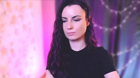 Snapshot of too_beautiful chatting on 12, 1, 2025 Elizabeth online show from 12, 1, 2025