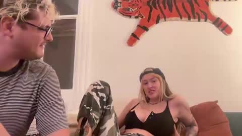 toobna2 online show from 6, 10, 2025