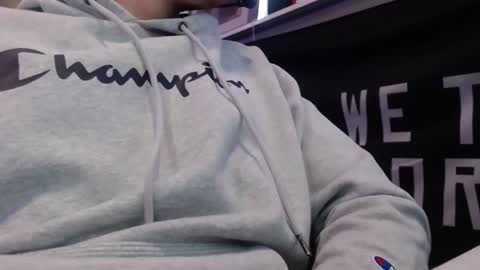 Snapshot of toolitdick chatting on 25, 11, 2025 toolitdick online show from 25, 11, 2025