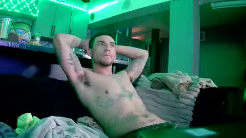 Snapshot of toomuchsmoke chatting on 12, 1, 2026 toomuchsmoke online show from 12, 1, 2026