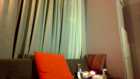 Snapshot of toomuchsmoke chatting on 26, 6, 2026 toomuchsmoke online show from 26, 6, 2026