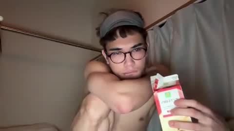 Snapshot of toshikaro0 chatting on 7, 2, 2025 Karo online show from 7, 2, 2025