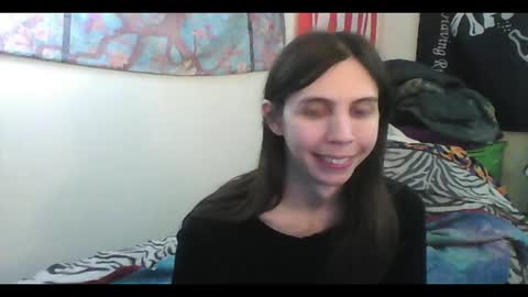 Snapshot of totalfuckingadorable chatting on 25, 1, 2025 Luna online show from 25, 1, 2025
