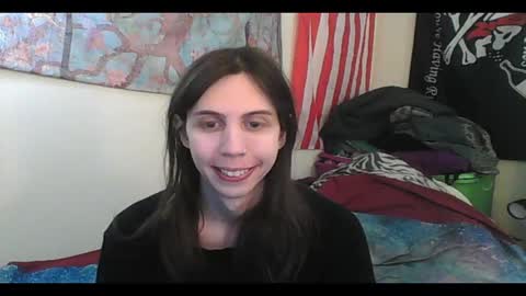 Snapshot of totalfuckingadorable chatting on 2, 2, 2025 Luna online show from 2, 2, 2025