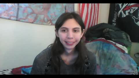 Snapshot of totalfuckingadorable chatting on 2, 2, 2025 Luna online show from 2, 2, 2025