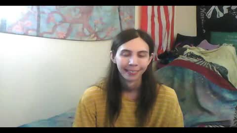 Snapshot of totalfuckingadorable chatting on 12, 9, 2025 Luna online show from 12, 9, 2025