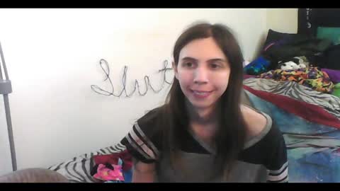 Snapshot of totalfuckingadorable chatting on 2, 10, 2025 Luna online show from 2, 10, 2025