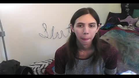 Snapshot of totalfuckingadorable chatting on 8, 10, 2025 Luna online show from 8, 10, 2025