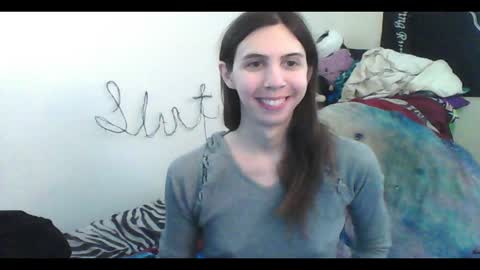 Snapshot of totalfuckingadorable chatting on 14, 10, 2025 Luna online show from 14, 10, 2025