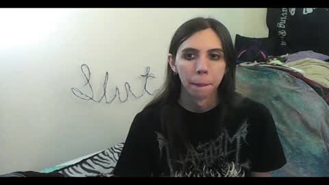 Snapshot of totalfuckingadorable chatting on 8, 11, 2025 Luna online show from 8, 11, 2025