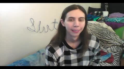 Snapshot of totalfuckingadorable chatting on 5, 12, 2025 Luna online show from 5, 12, 2025