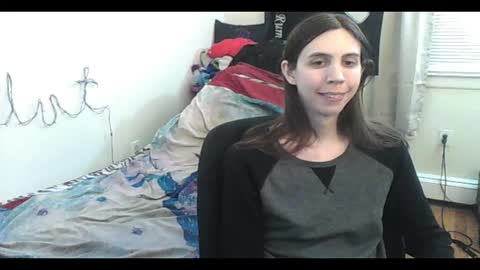 Luna online show from 3, 2, 2026