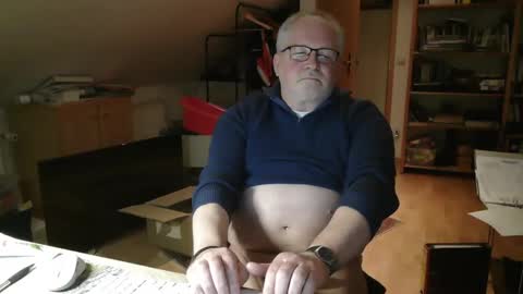 Snapshot of toto758 chatting on 11, 11, 2025 toto758 online show from 11, 11, 2025