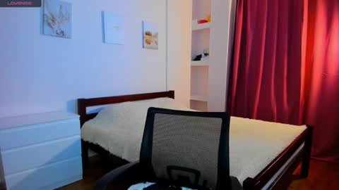 Snapshot of toxic_lina chatting on 12, 1, 2025 Ellina online show from 12, 1, 2025