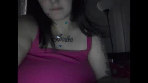 Snapshot of toxicanikki chatting on 9, 1, 2026 toxicanikki online show from 9, 1, 2026