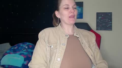 Lilly Miss Mistress Goddess Maam Queen Boss online show from 10, 1, 2025