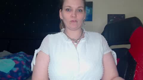 Lilly Miss Mistress Goddess Maam Queen Boss online show from 11, 1, 2025