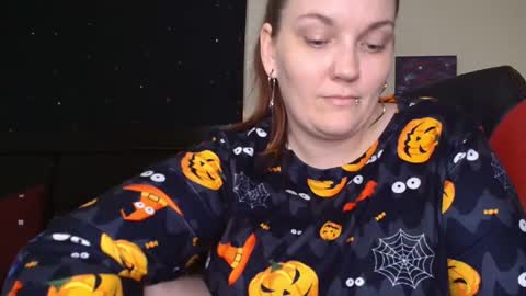 Lilly Miss Mistress Goddess Maam Queen Boss online show from 16, 10, 2025