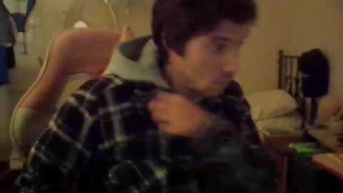 Snapshot of toyboysquirt chatting on 9, 7, 2026 toyboysquirt online show from 9, 7, 2026