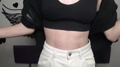 TracyLeeBB online show from 2, 12, 2025