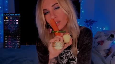 Snapshot of trafka_murafka chatting on 12, 1, 2025 Hey my name is Kiri Kiri online show from 12, 1, 2025