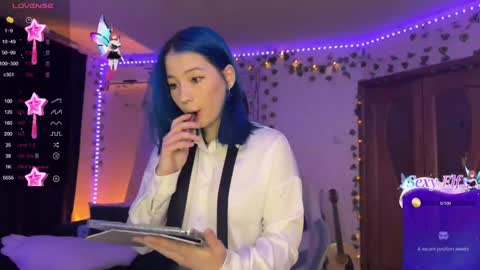 Snapshot of traharaaa chatting on 3, 1, 2025 Ariana and Erik online show from 3, 1, 2025