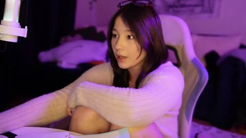 Snapshot of traharaaa chatting on 21, 9, 2025 Ariana and Erik online show from 21, 9, 2025