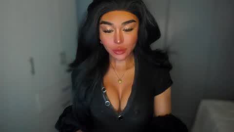 ALMIGHTY GODDESS VALENTINA online show from 25, 12, 2024