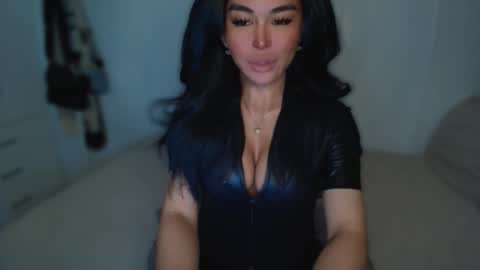 ALMIGHTY GODDESS VALENTINA online show from 1, 3, 2025