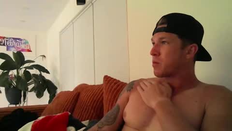 Snapshot of trash_man1989 chatting on 24, 11, 2025 trash_man1989 online show from 24, 11, 2025