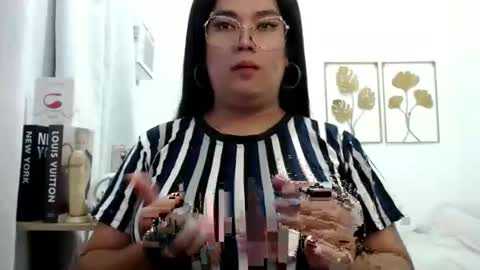 Snapshot of travelergirl chatting on 1, 2, 2026 travelergirl online show from 1, 2, 2026