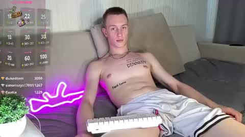 Travis online show from 14, 7, 2026
